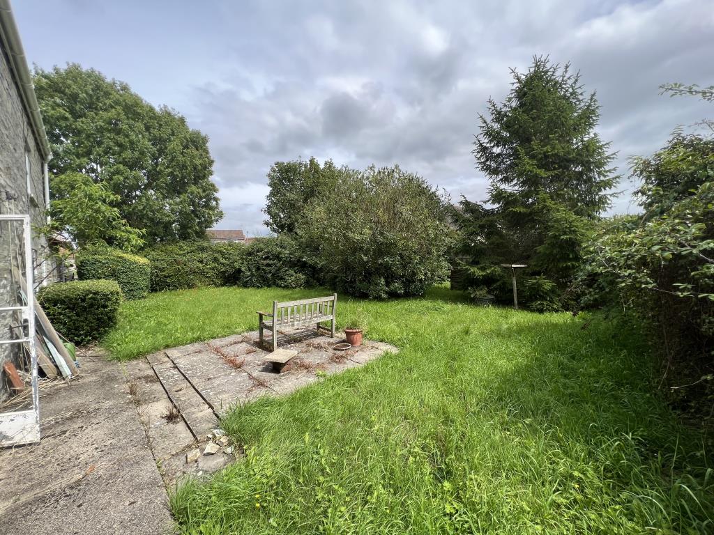 Lot: 50 - COTTAGE FOR COMPLETE REFURBISHMENT - General view of rear of property